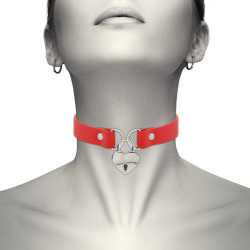COQUETTE CHIC DESIRE - COLLIER EN CUIR VEGAN ROUGE AVEC ACCESSOIRE COEUR AVEC CL