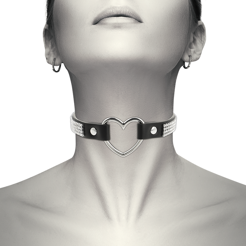 COQUETTE CHIC DESIRE - VEGANES LEDER-HALSBAND MIT HERZ COQUETTE CHIC DESIRE - VEGANES LEDER-HALSBAND MIT HERZ