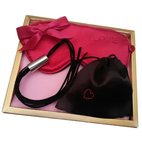 INEDIT - DOMINATRIX-PEITSCHEN-SET
