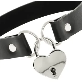 COQUETTE CHIC DESIRE - VEGAN LEATHER NECKLACE WITH HEART ACCESSORY WITH KEY
