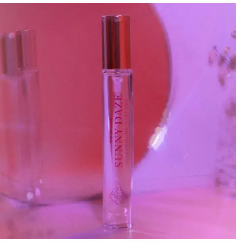 EYE OF LOVE - BLOOM SATIVA-PARFUM FÜR WEIBLICHE PERSONEN SUNNY DAZE 10 ML