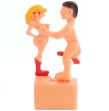DIABLO PICANTE - JOKE DOLLS POSIZIONE SESSUALE DALLA PARTE ANTERIORE CON CORDA DIABLO PICANTE - JOKE DOLLS POSIZIONE SESSUALE DALLA PARTE ANTERIORE CON CORDA
